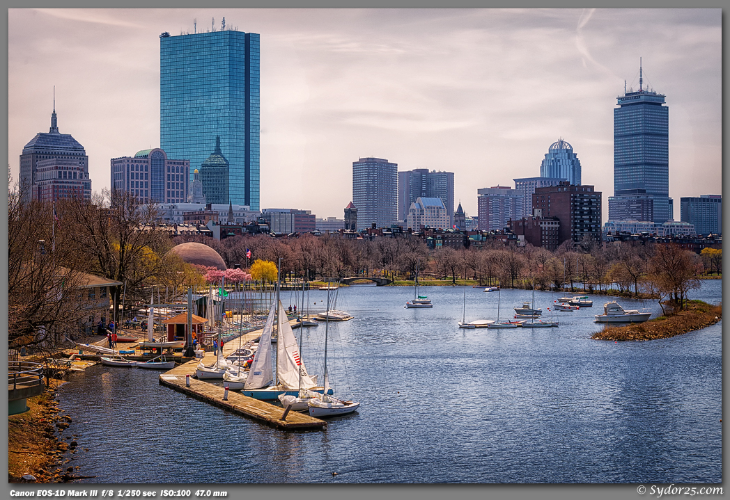 IMAGE: http://sydor25.com/Pictures/Boston_2008-0677.jpg
