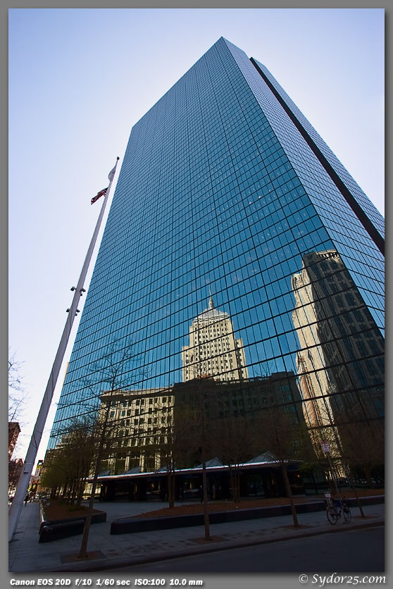 IMAGE: http://sydor25.com/Pictures/Boston_4_21_05-486.jpg