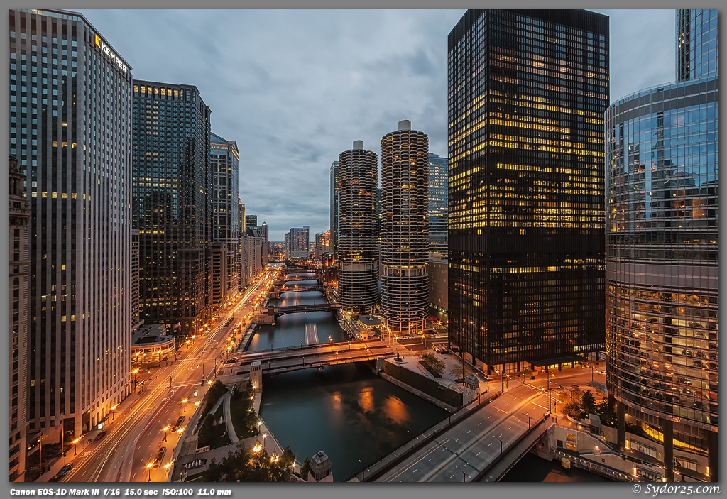 IMAGE: http://sydor25.com/Pictures/Chicago_10.06.12-1203.jpg