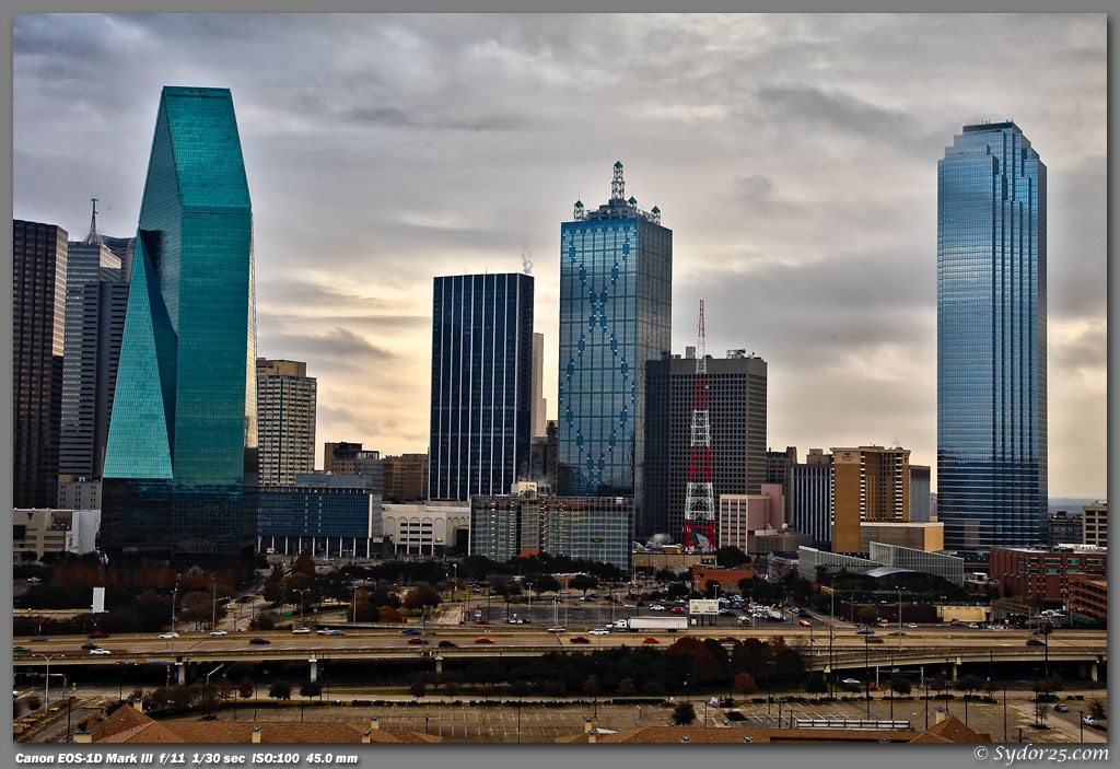IMAGE: http://sydor25.com/Pictures/Dallas_Skyline_Day_2009-316.jpg
