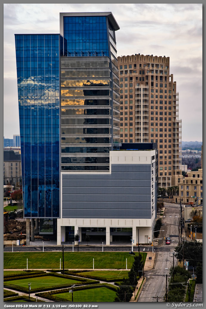 IMAGE: http://sydor25.com/Pictures/Dallas_Skyline_Day_2009-381.jpg