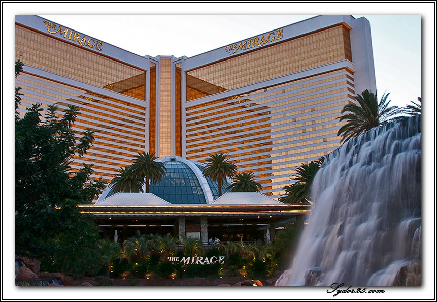 IMAGE: http://sydor25.com/Pictures/Las_Vegas-276.jpg