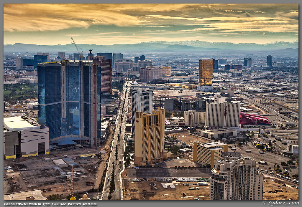 IMAGE: http://sydor25.com/Pictures/Las_Vegas_1.25.10-0888_89_90.jpg