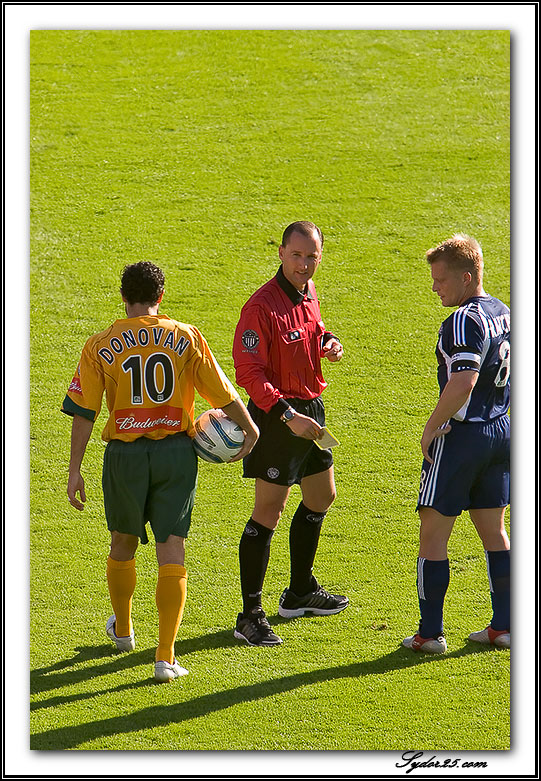 IMAGE: http://sydor25.com/Pictures/MLS_Cup_2005-0483.jpg