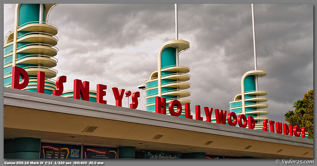 IMAGE: http://sydor25.com/Pictures/Orlando_10.07.11-738_10x20.jpg