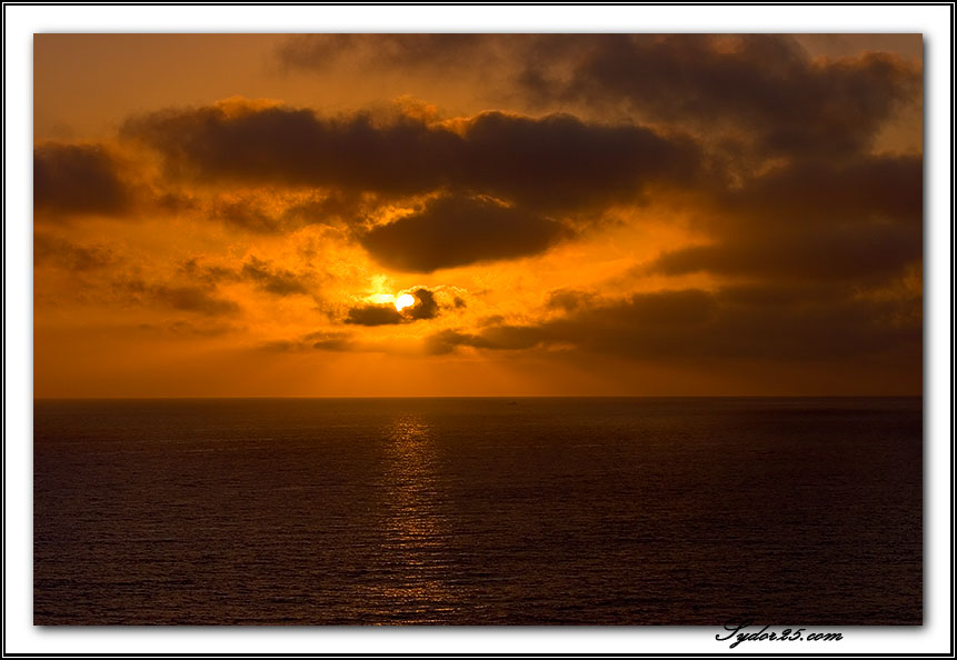 IMAGE: http://sydor25.com/Pictures/So_Cal_9.25.06-204.jpg