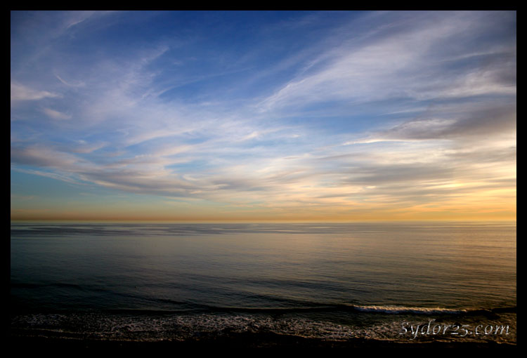 IMAGE: http://sydor25.com/Pictures/Sunset_1_18_05_102.jpg